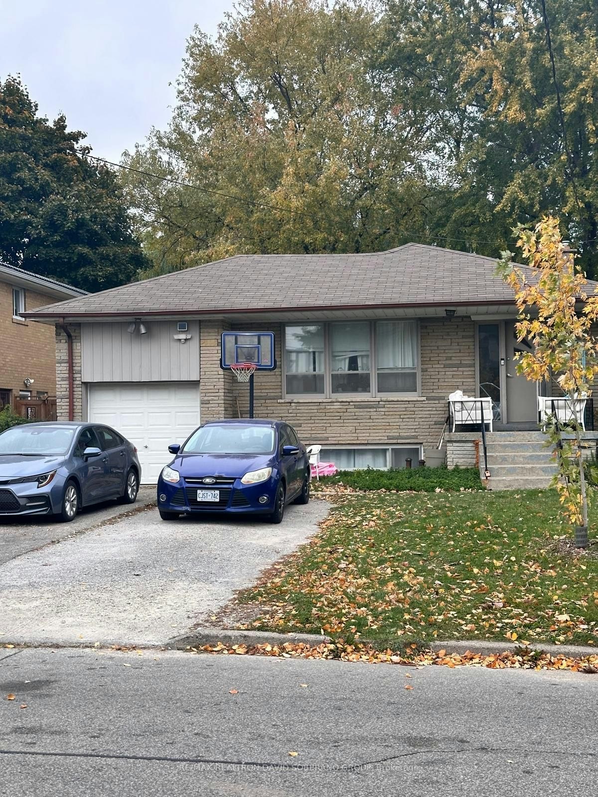 80 Cocksfield Avenue, Toronto, ON, M3H 3S9