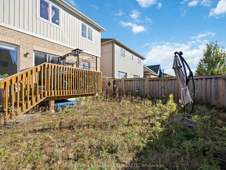 31 Rushlands Crescent, Whitby, ON, L1R 0J8 - 20