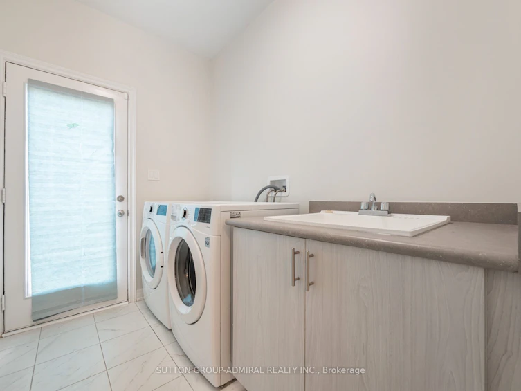 1369 Gull Crossing, Pickering, ON, L1W 0B7 - 8