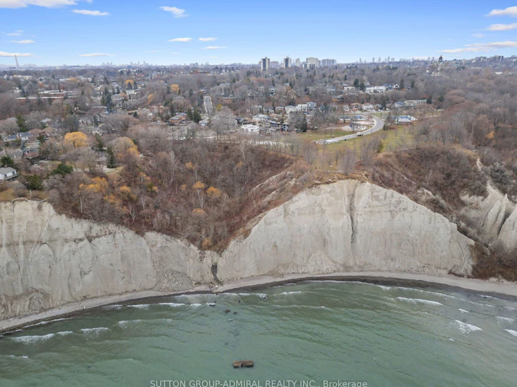 4 Drake Crescent, Toronto, ON, M1M 1A2 - 14