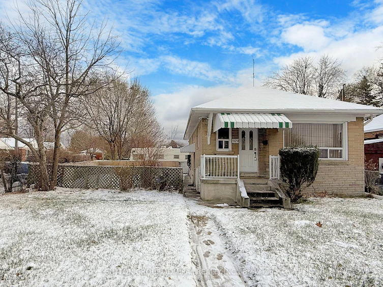 979 Danforth Road, Toronto, ON, M1K 1J3