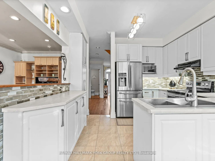 1546 Meldron Drive, Pickering, ON, L1V 6T2 - 12