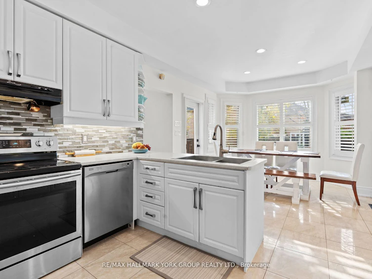 1546 Meldron Drive, Pickering, ON, L1V 6T2 - 13