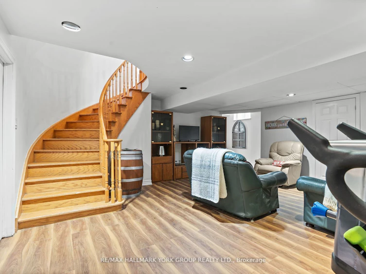 1546 Meldron Drive, Pickering, ON, L1V 6T2 - 35