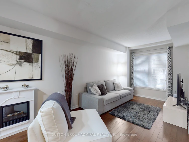 10 Burnsborough Street, Ajax, ON, L1S 0B6 - 4