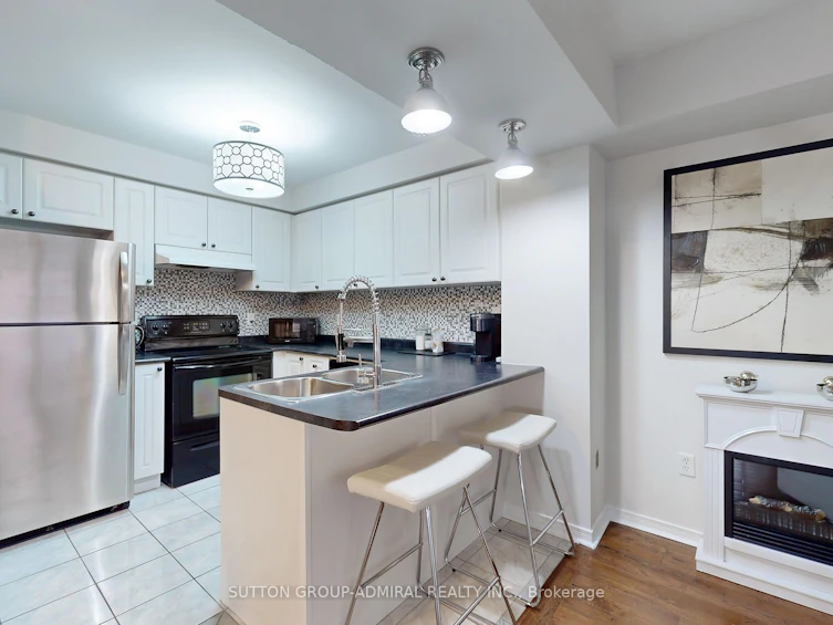 10 Burnsborough Street, Ajax, ON, L1S 0B6 - 5