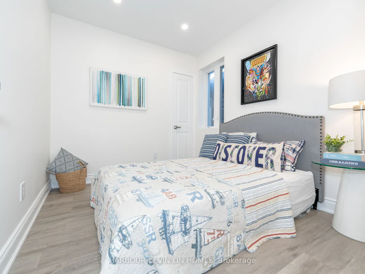 105 Westlake Avenue, Toronto, ON, M4C 4R3 - 14