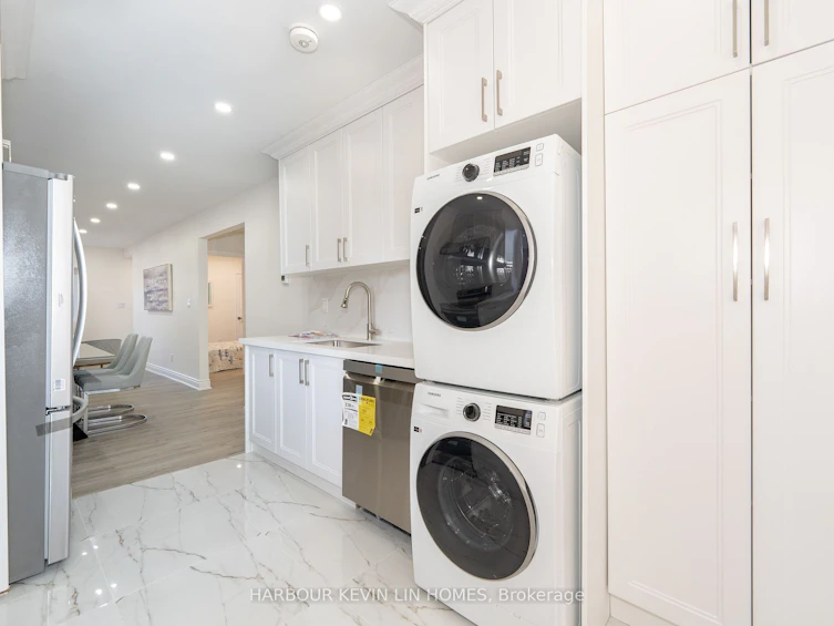 105 Westlake Avenue, Toronto, ON, M4C 4R3 - 19