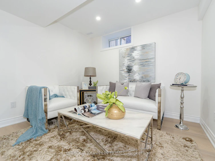 105 Westlake Avenue, Toronto, ON, M4C 4R3 - 31