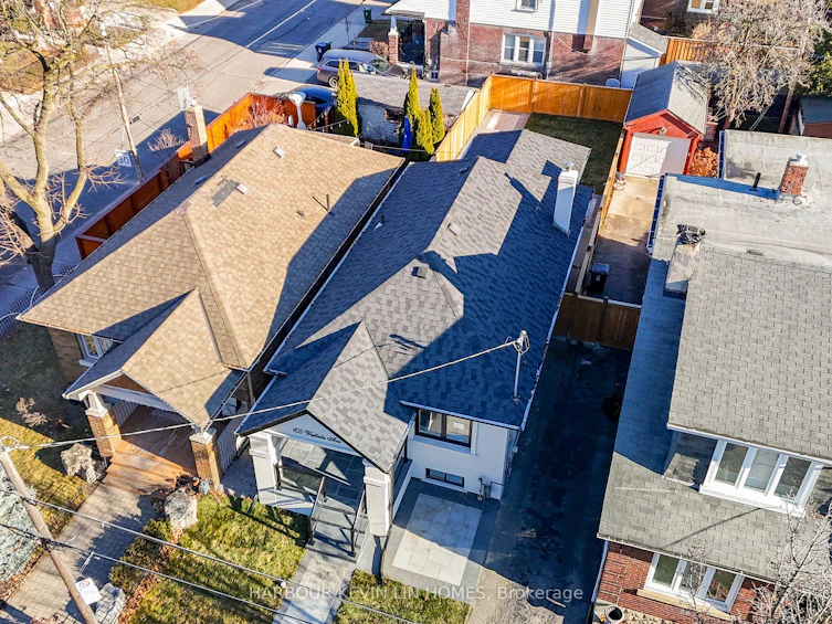 105 Westlake Avenue, Toronto, ON, M4C 4R3 - 40