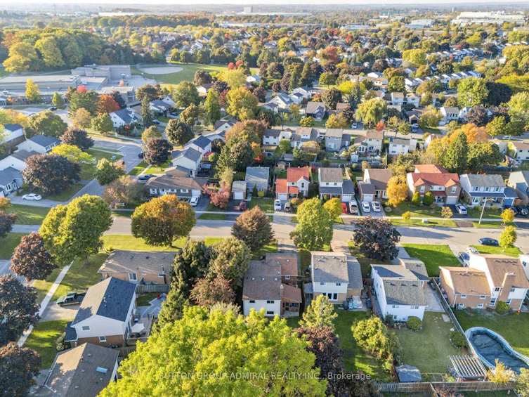 3 Panter Crescent, Ajax, ON, L1S 3T4 - 37