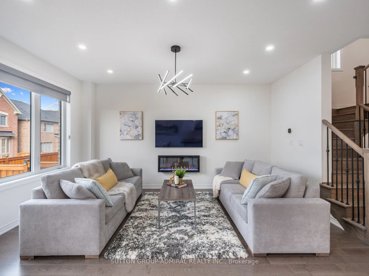 42 Vickery Street, Whitby, ON, L1P 0L2 - 32