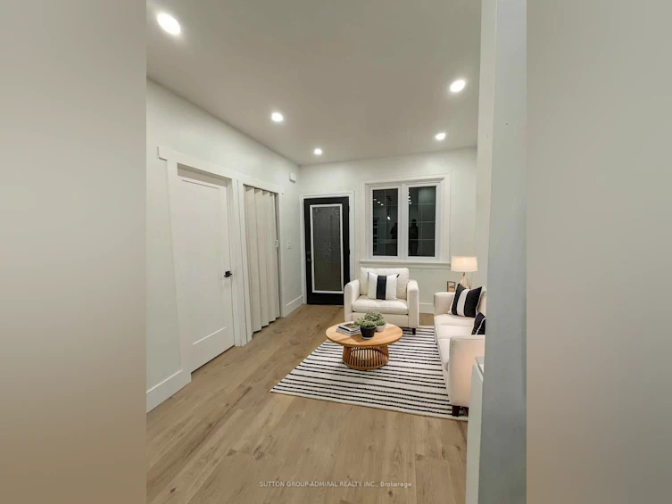 214 Jackson Avenue, Oshawa, ON, L1H 3C4 - 3