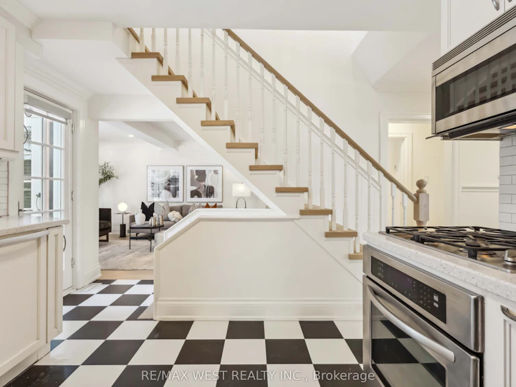 4 Harding Boulevard, Toronto, ON, M1N 3C9 - 13