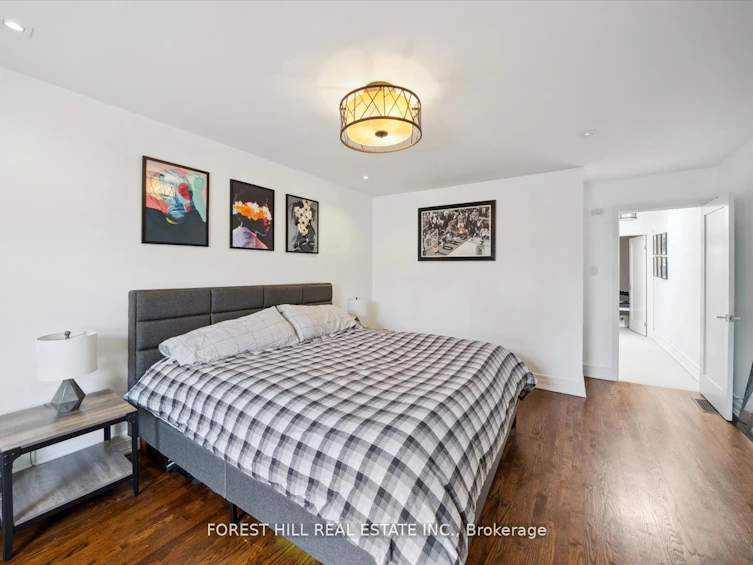 Th3-10 Buller Avenue, Toronto, ON, M4L 1C1 - 22