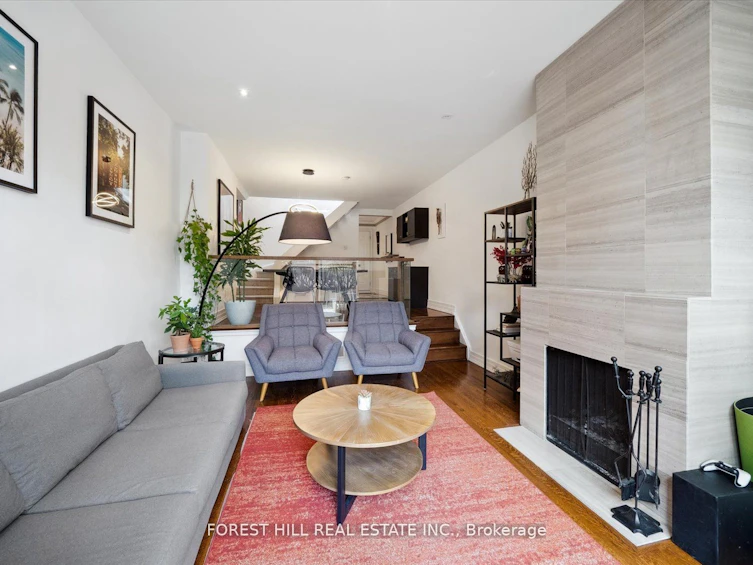 Th3-10 Buller Avenue, Toronto, ON, M4L 1C1 - 12