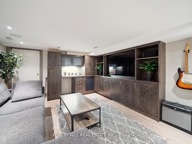 Th3-10 Buller Avenue, Toronto, ON, M4L 1C1 - 31