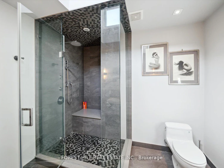 Th3-10 Buller Avenue, Toronto, ON, M4L 1C1 - 25