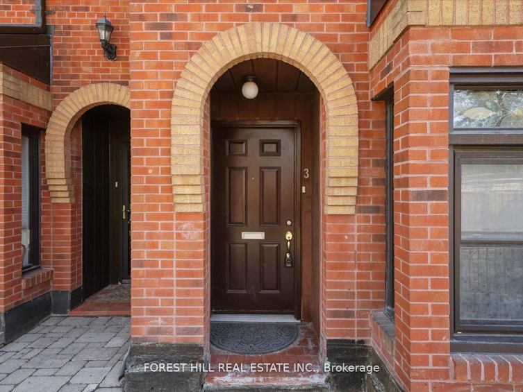 Th3-10 Buller Avenue, Toronto, ON, M4L 1C1 - 4