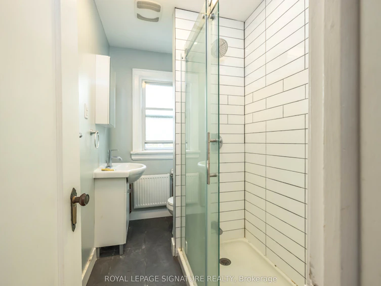 38 Bonnie Brae Boulevard, Toronto, ON, M4J 4N2 - 11