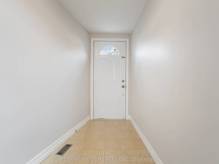 45-290 Sprucewood Court, Toronto, ON, M1W 1P6 - 16