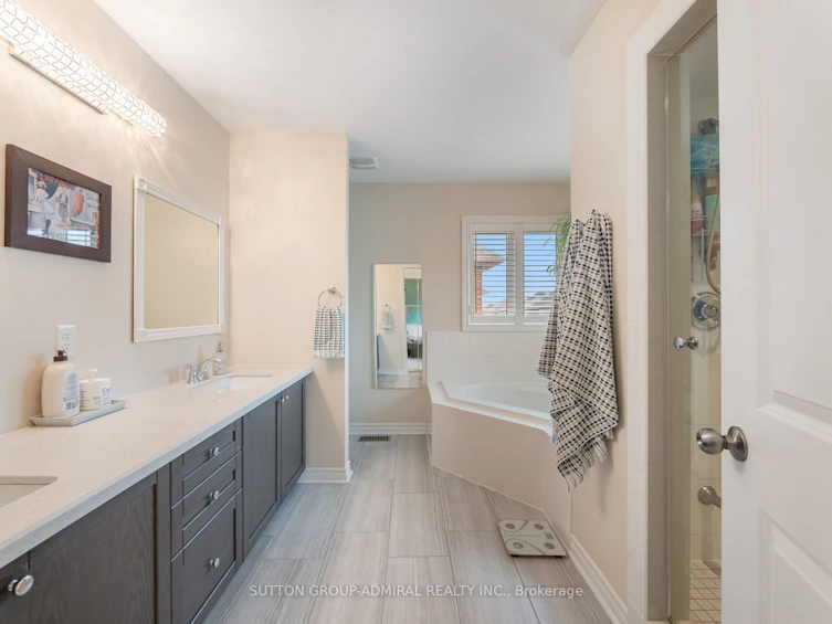 876 William Lee Ave N/A, Oshawa, ON, L1K 0W2 - 17