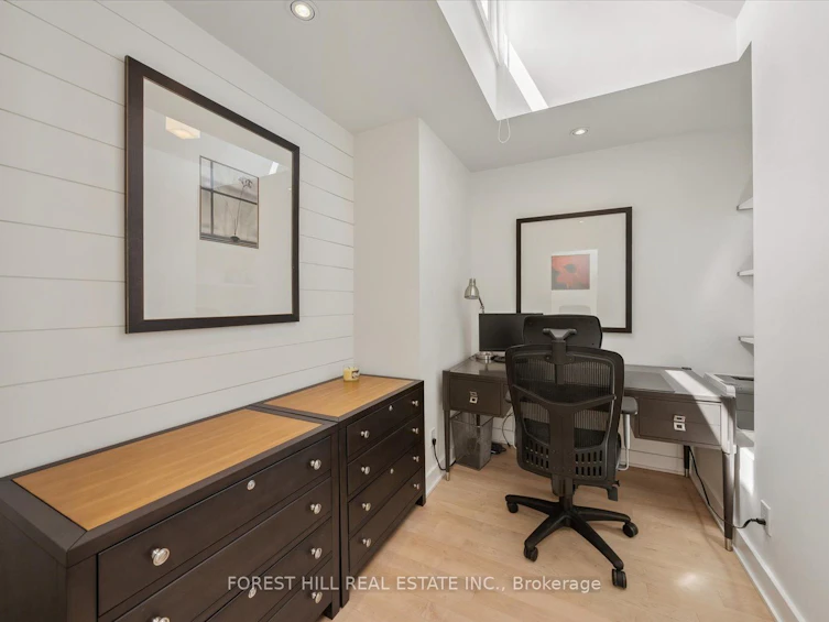 7-10 Buller Avenue, Toronto, ON, M4L 1C1 - 25