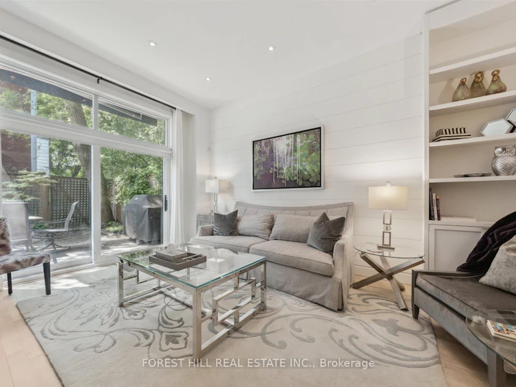 7-10 Buller Avenue, Toronto, ON, M4L 1C1 - 16