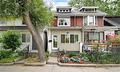 1115 Woodbine Avenue, Toronto, ON, M4C 4C6