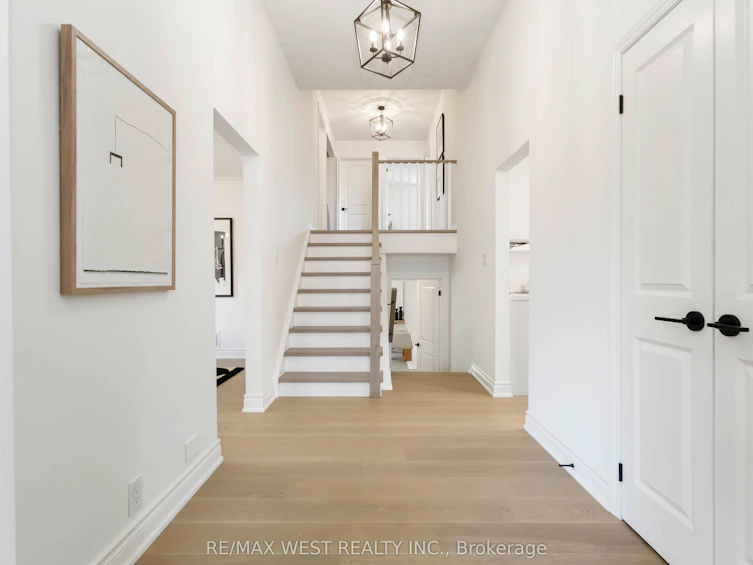 54 Elmartin Drive, Toronto, ON, M1W 3C5 - 8