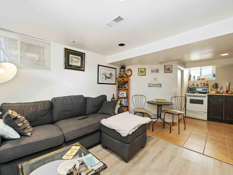 96 Phillip Avenue, Toronto, ON, M1N 3R4 - 28