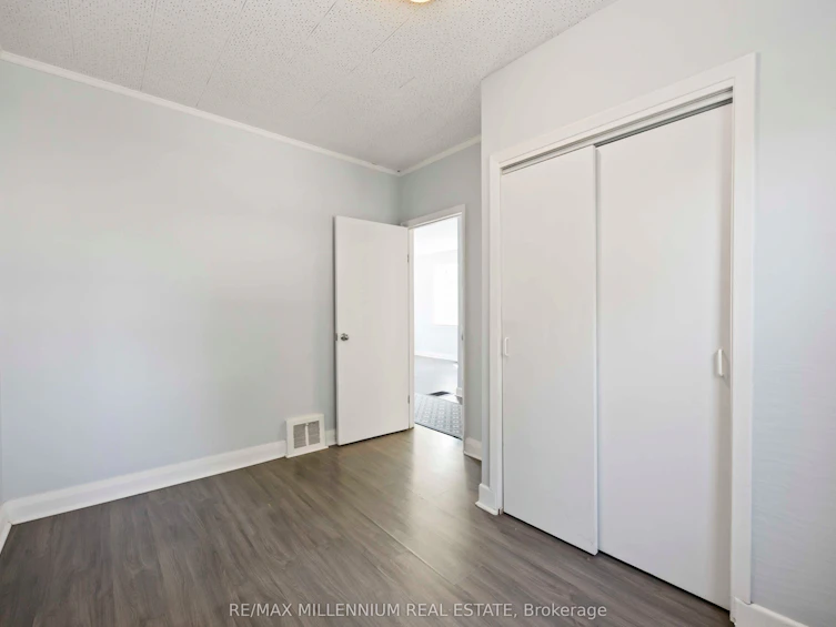 96 Phillip Avenue, Toronto, ON, M1N 3R4 - 21