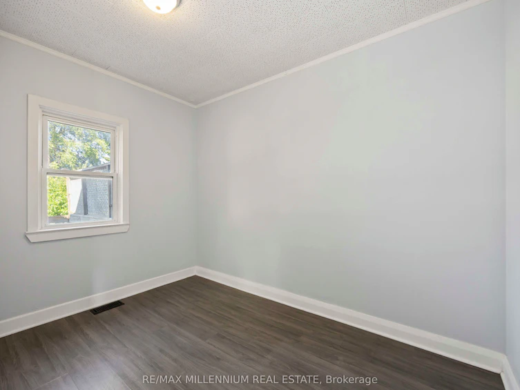 96 Phillip Avenue, Toronto, ON, M1N 3R4 - 20