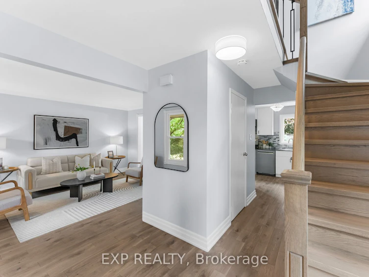 678 Beckworth Square, Pickering, ON, L1V 3X4 - 4