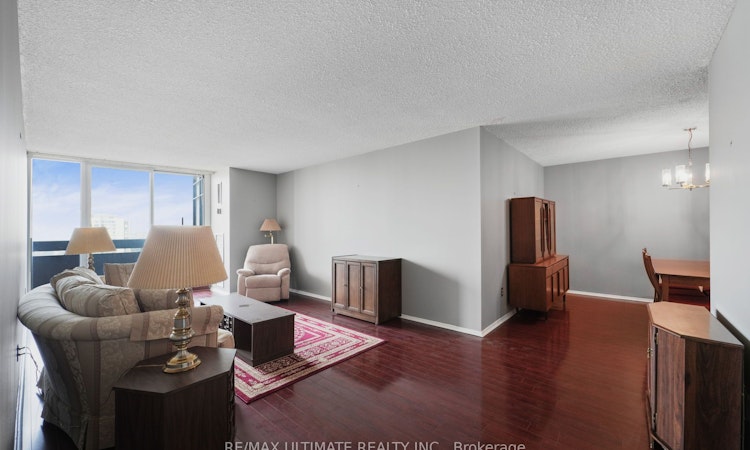 Ph5-3131 Bridletowne Circle