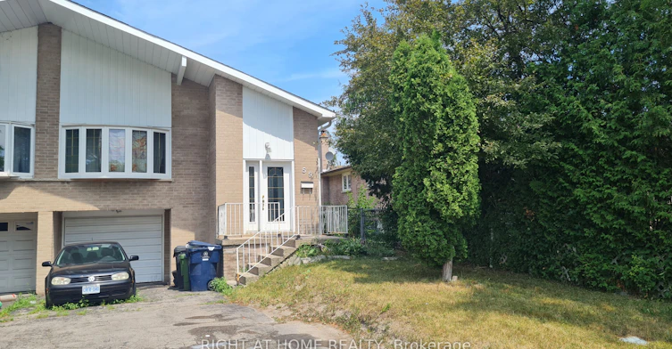 UPPER-55 Littleleaf Drive, Toronto, ON, M1B 1Y7
