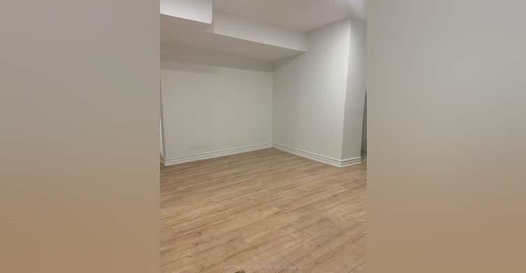 63 Pinegrove Avenue, Toronto, ON, M1N 2G3 - 9