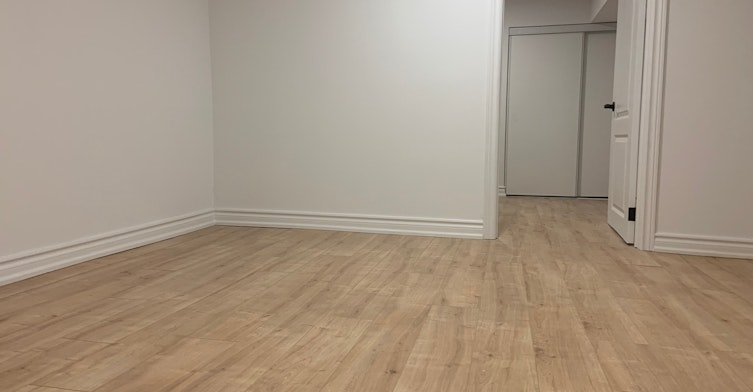 63 Pinegrove Avenue, Toronto, ON, M1N 2G3 - 7