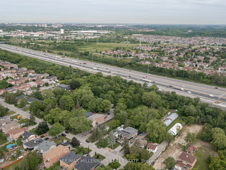 30 Willowlea Drive, Toronto, ON, M1C 1J5 - 7