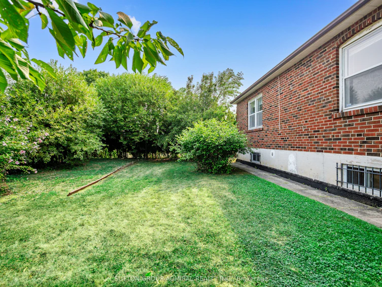 18 Danube Drive, Toronto, ON, M1R 2A1 - 40