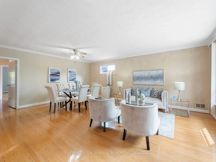 18 Danube Drive, Toronto, ON, M1R 2A1 - 4