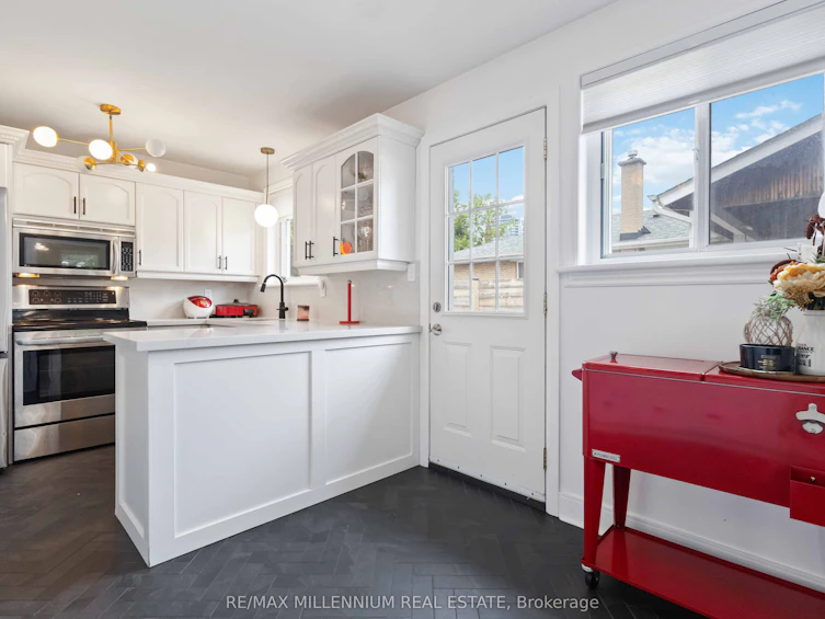1350 Tatra Drive, Pickering, ON, L1W 1K6 - 13