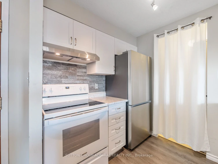 601-1625 Pickering Parkway, Pickering, ON, L1V 6Z6 - 7