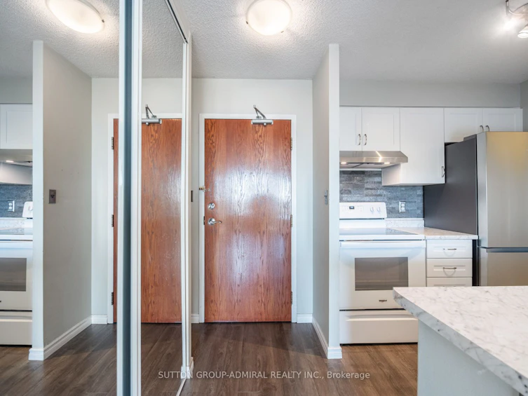 601-1625 Pickering Parkway, Pickering, ON, L1V 6Z6 - 5