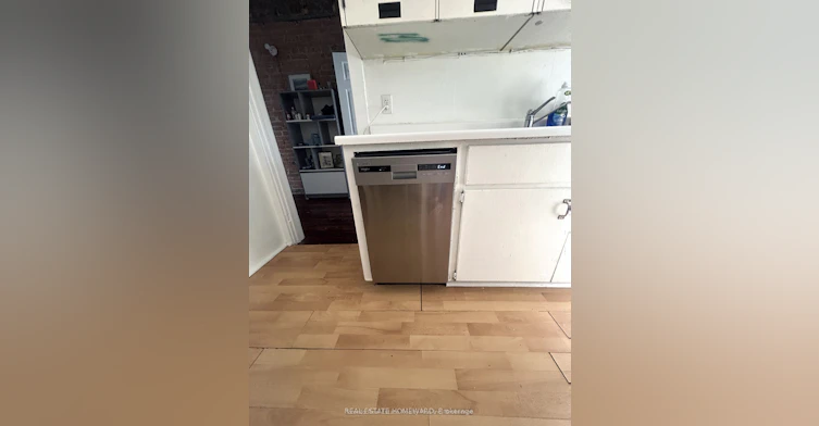 A-1297 Gerrard Street E, Toronto, ON, M4L 1Y8 - 15