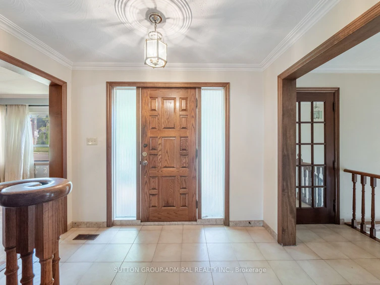150 Maybourne Avenue, Toronto, ON, M1L 2W6 - 4