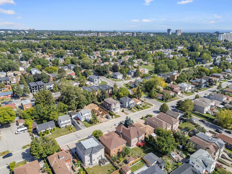 150 Maybourne Avenue, Toronto, ON, M1L 2W6 - 39