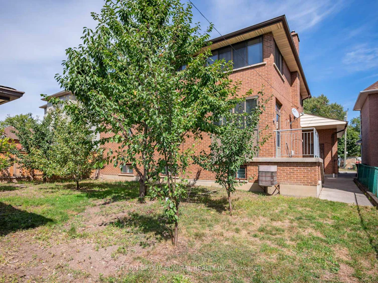 150 Maybourne Avenue, Toronto, ON, M1L 2W6 - 32