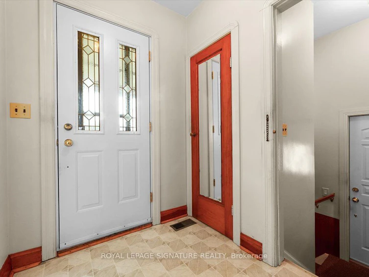 234 Etna Avenue, Oshawa, ON, L1H 3B8 - 3