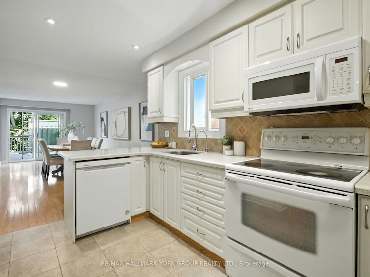 74 Bornholm Drive, Toronto, ON, M1C 4N2 - 14